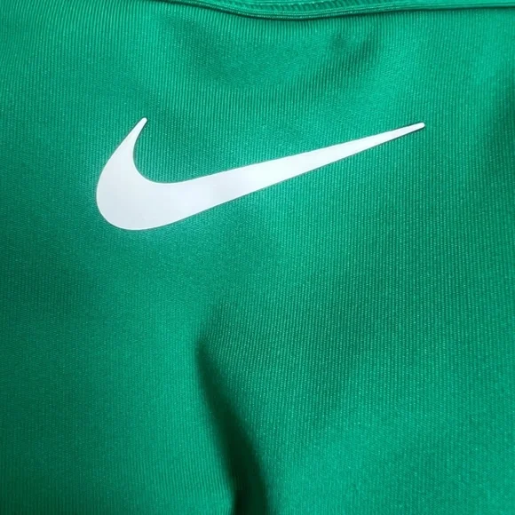 Nike Swoosh Medium Support Sports Bra Green Size Large Padded EUC - Picture 3 of 5